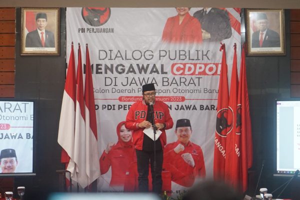 Ketua DPD PDI Perjuangan Jawa Barat Ono Surono